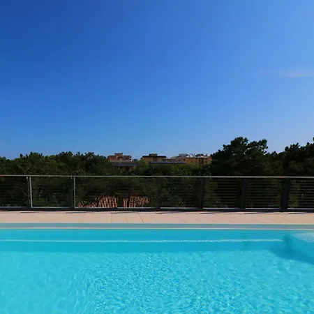 Lido Dei Pini Modern Escape Апартаменти Бібіоне