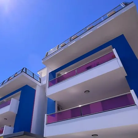 Lido Dei Pini Modern Escape *